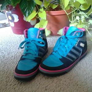 Adidas pink gray and teal Mint condition