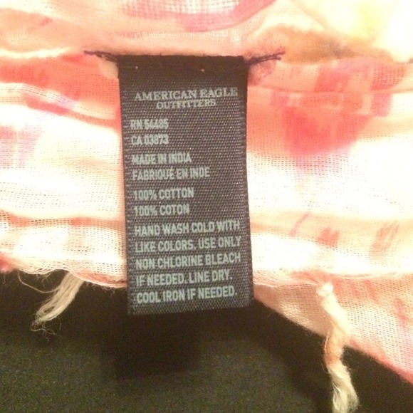Brand new American Eagle infinity scarf - Picture 3 of 3
