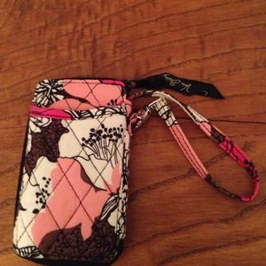 Vera Bradley All in One Wristlet in Mocha Rouge