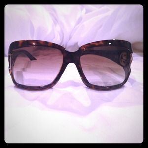 Authentic Gucci sunglasses
