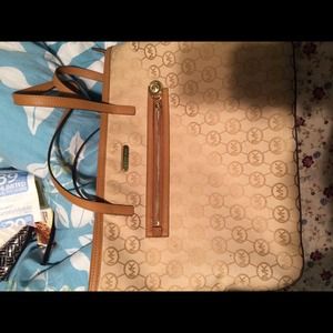 Mk purse Michael korrs authentic