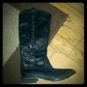 Black Ann Taylor boots