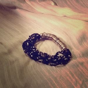 FREE SHIPPING-Black & silver beaded bracelet