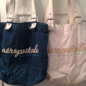 Aeropostale bags