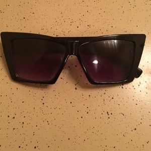 Vintage cateye sunglasses