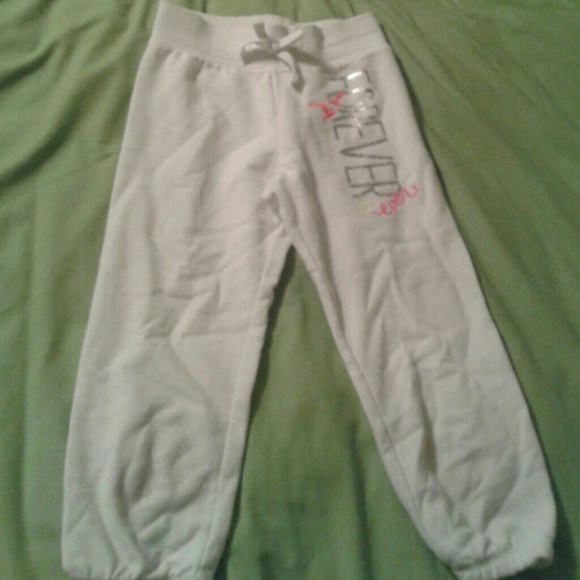 Capree sweatpants - Picture 2 of 3