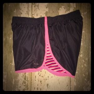 PONY WOMENS RUNNING ATHLETIC SHORTS CUTE MEDIUM