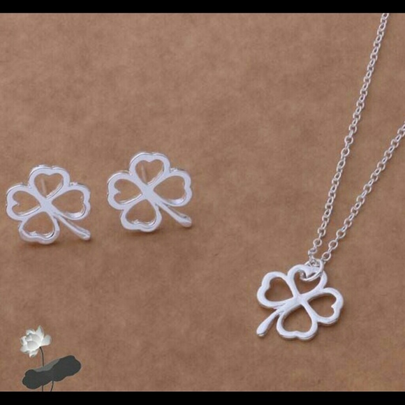 Sterling Silver Clover Necklace and Earring Set