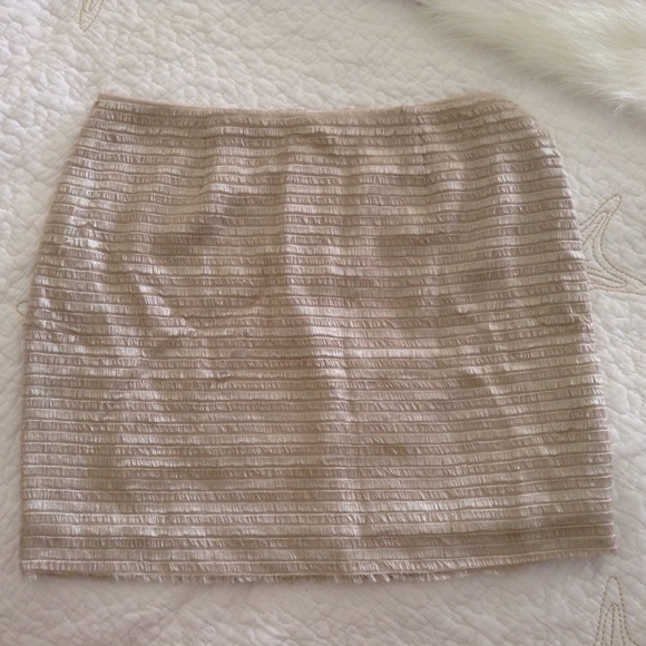 Alice + Olivia skirt - Picture 2 of 3