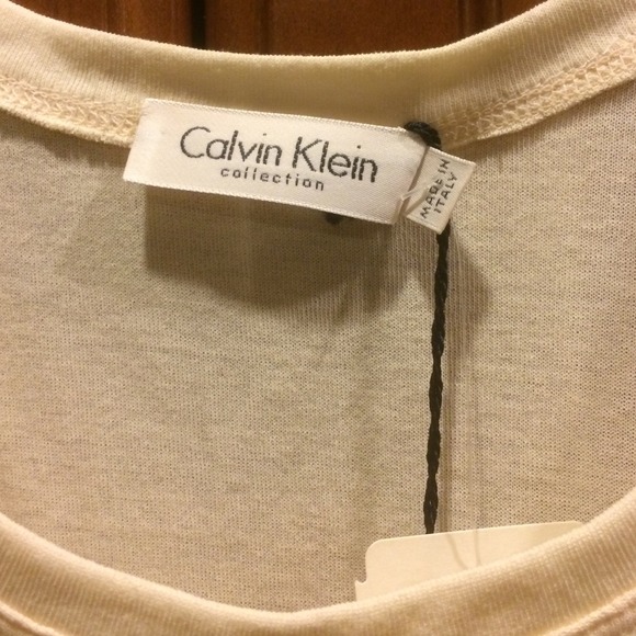 Cream tank top - Picture 2 of 2