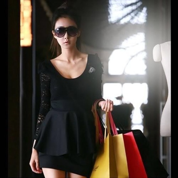 Cute Lace mini dress
