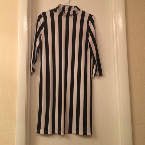 Strip turtleneck dress