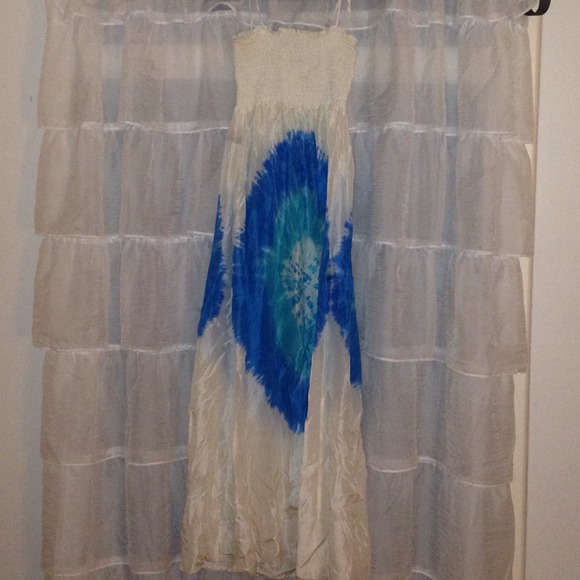 Beach long dress - Picture 1 of 3