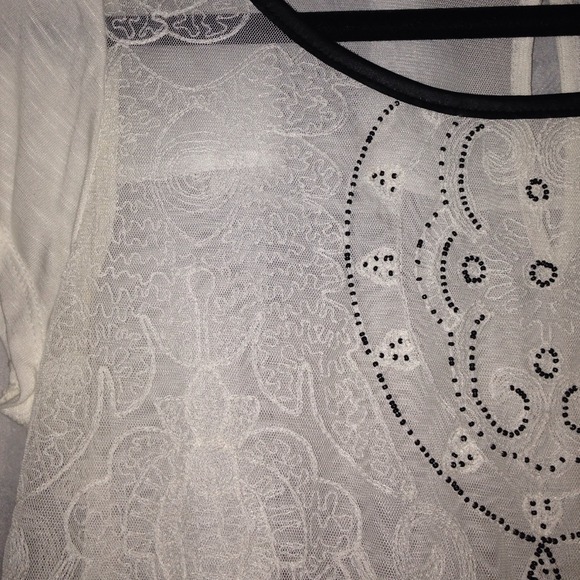 American Eagle Outfitter top - Picture 2 of 2