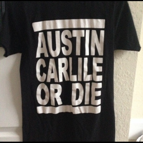 Hot Topic Tops - Austin Carlie or die top