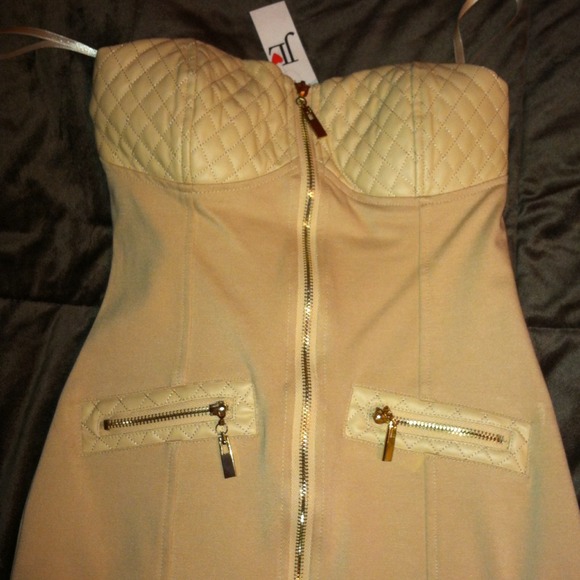 Beige zipper mini dress