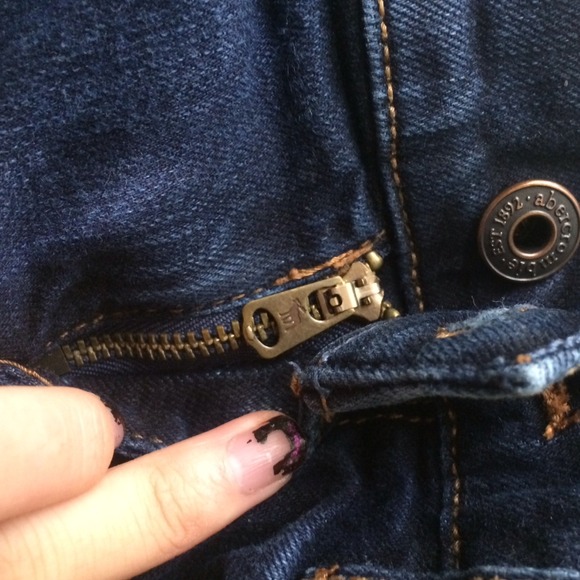 abercrombie kids jeans 💙👖 - Picture 2 of 2