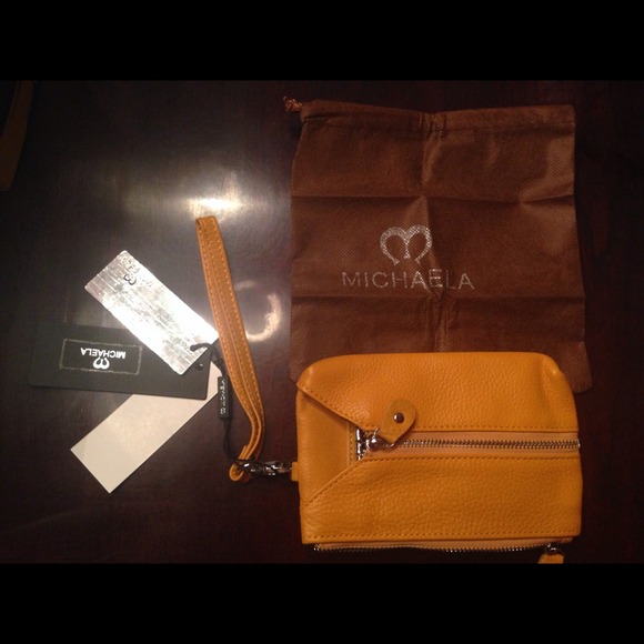 Michaela Mustard Pouch - Picture 2 of 4