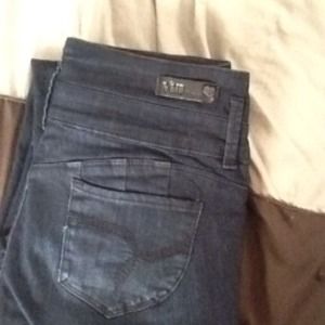 Want a better butt jeans PRICE REDUCTION!!!! AGAIN