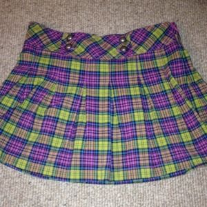 girls skirt