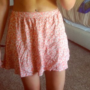 Floral high waisted skirt