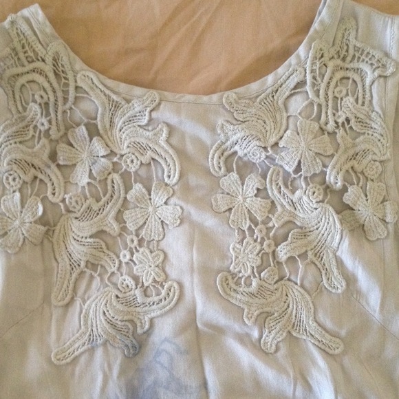 Urban Outfitters ombré frailed crop top - Picture 3 of 4