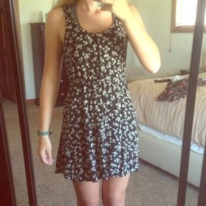 Black and white floral Forever 21 dress