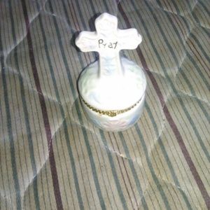 Earring or pill holder