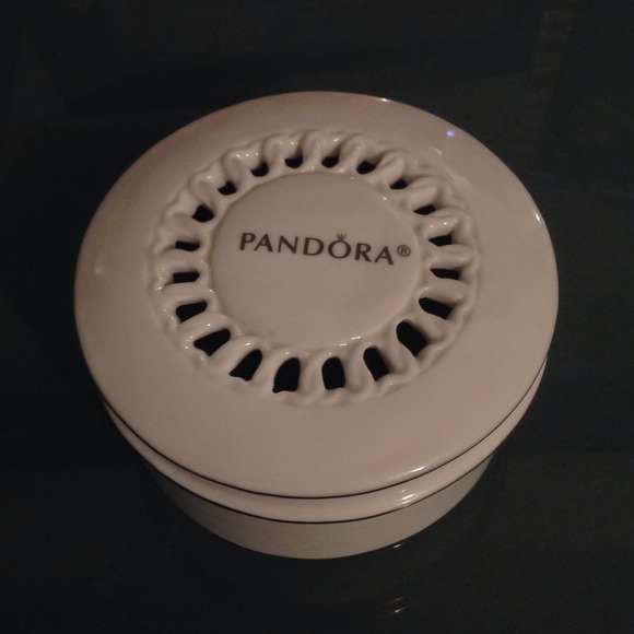 Pandora case