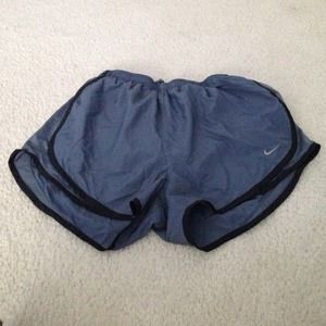 Nike Tempo Short