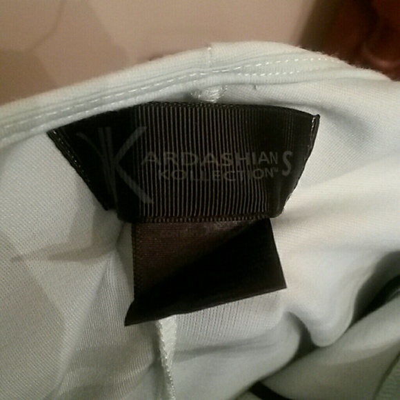 KARDASHIAN KOLLECTION DRESS - Picture 4 of 4