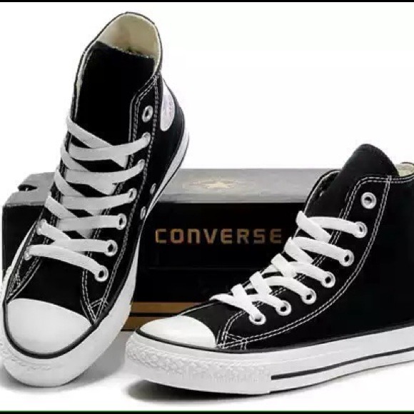 Black Hi-Top Converse