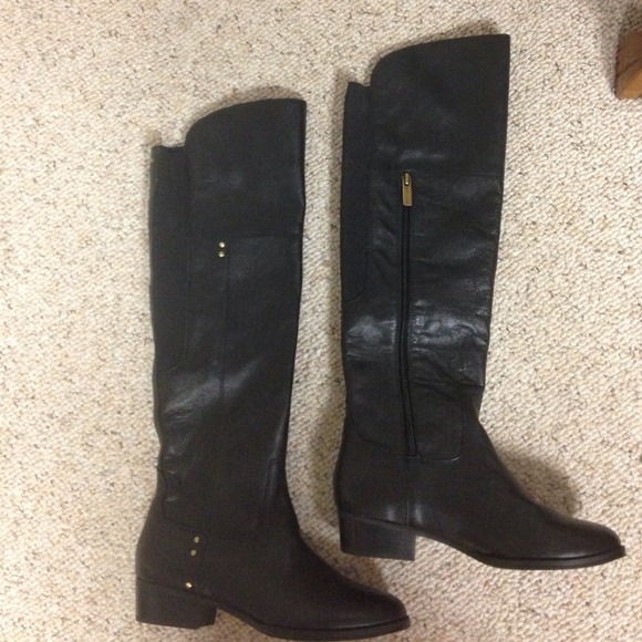 Black knee high boots