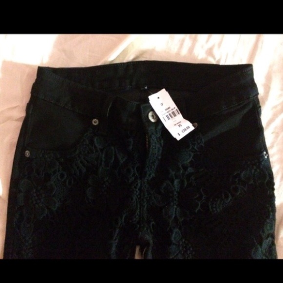 NWT LF car mar crotchet black jeans