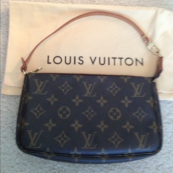 Louis Vuitton Purse