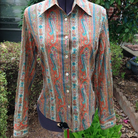 👚Lucky Brand button down long sleeve shirt👚