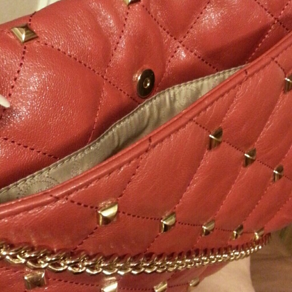 REDUCED ****Michael Kors hand bag - Picture 4 of 4