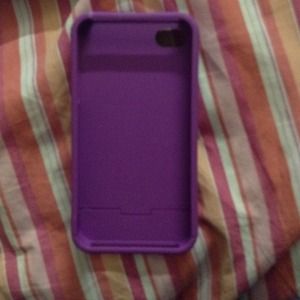 Run iPhone 4 wallet case with mirror