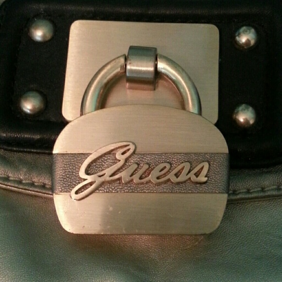 Reducedddd Gold and Black GUESS? ARM handbag - Picture 2 of 4