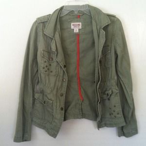 ❌SOLD❌Olive Green Jacket