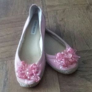 Pink canvas espadrilles
