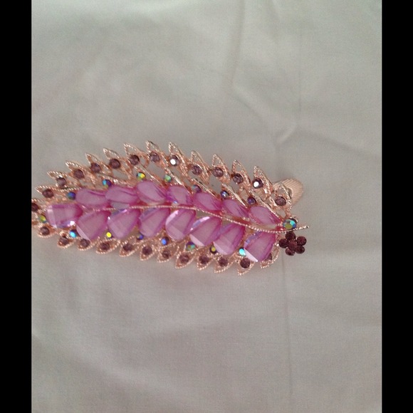 Glass and Rhinestone Hair Pin - Picture 2 of 3