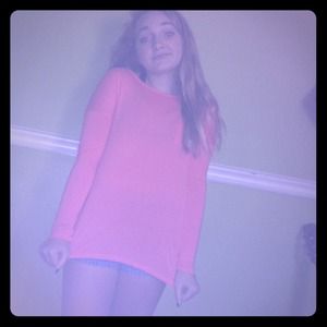 Old navy shirt