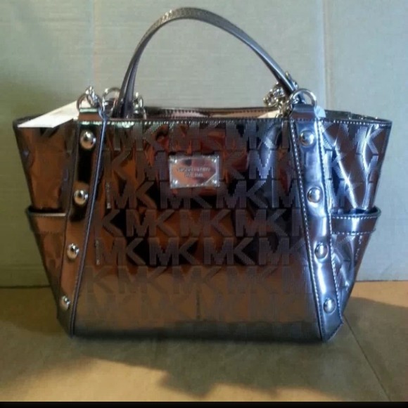 Brand New Authentic Michael Kors Purse