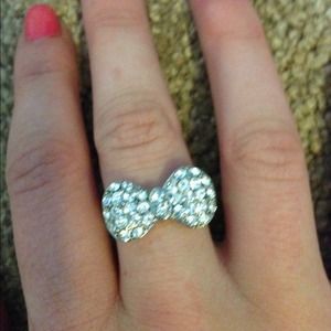 Rhinestone Bow Ring