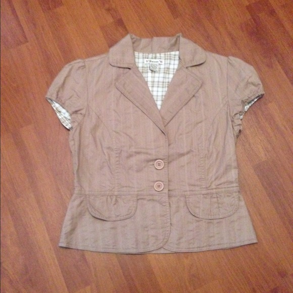 Forever 21 pat sleeve jacket