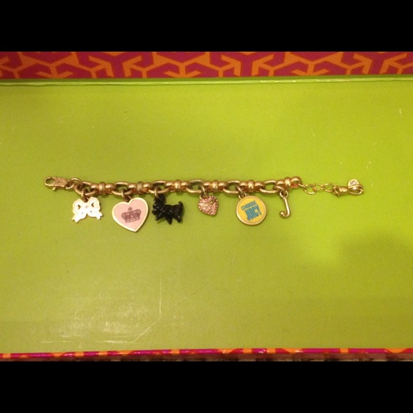 Reversible uicy Couture Charm Bracelet - Picture 1 of 2