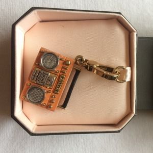 ON HOLD Juicy Couture charm