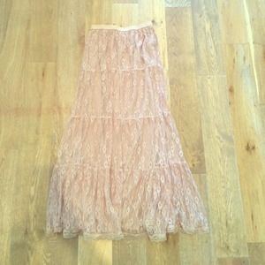 Lacy skirt- long