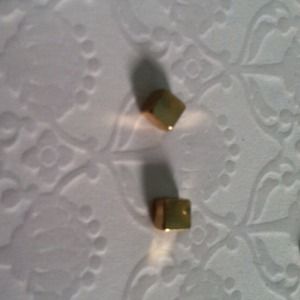 Gold square earrings